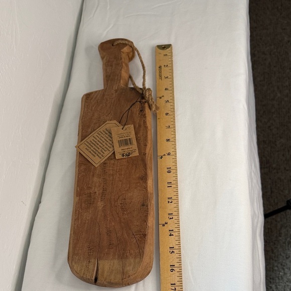 Creative Co-Op Teak Wood Board with Rope - Picture 4 of 8